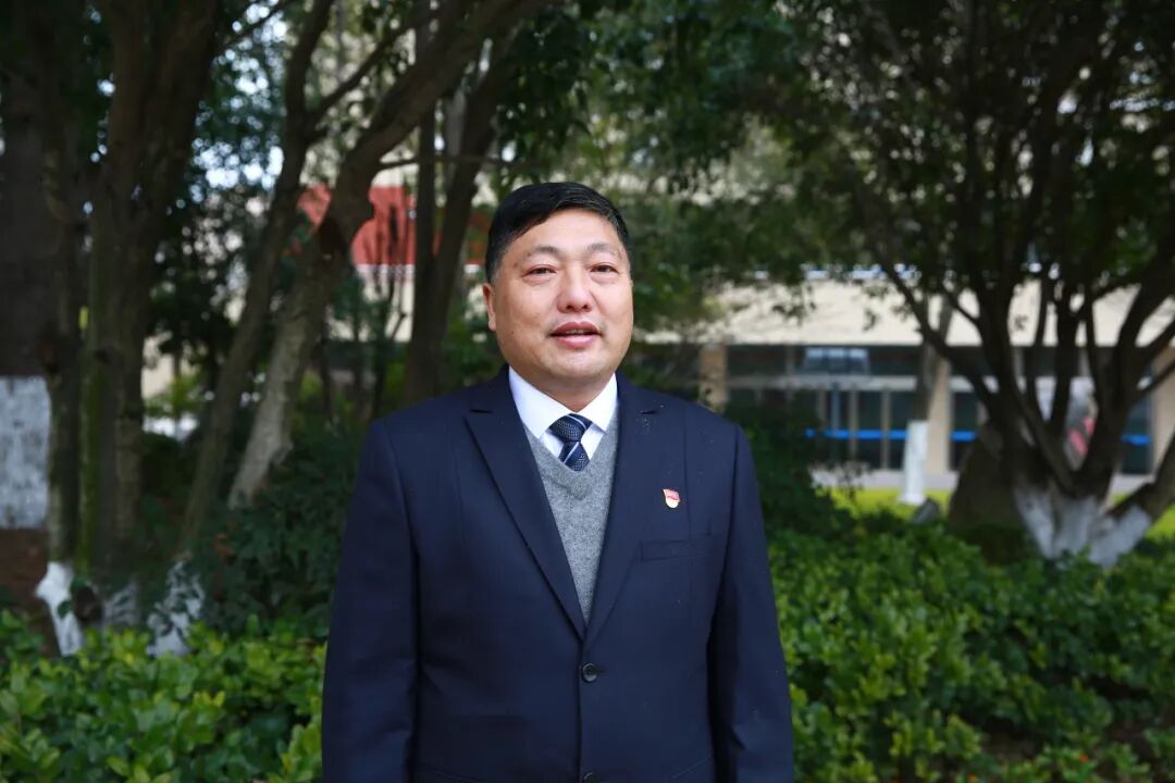 李建平.jpg 李建平.jpg
